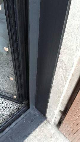 Pose de menuiseries rénovation avec tapées d'isolation et habillages extérieurs à Castelnau le Lez à côté de Montpellier