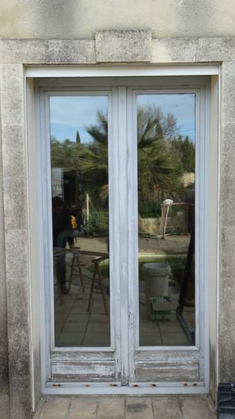 Rénovation de vielles menuiseries bois à Sommières