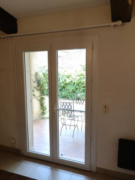 Porte fenêtre PVC rénovée à Sain-Brès