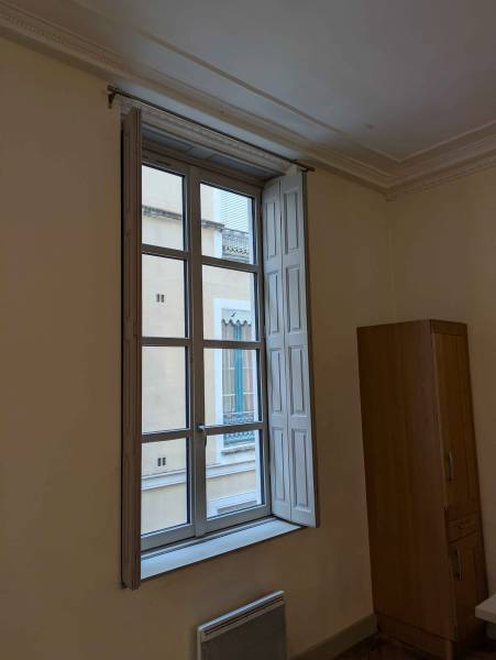 Comment valoriser son logement grâce à Navy menuiseries dans le centre ville de Nîmes ?